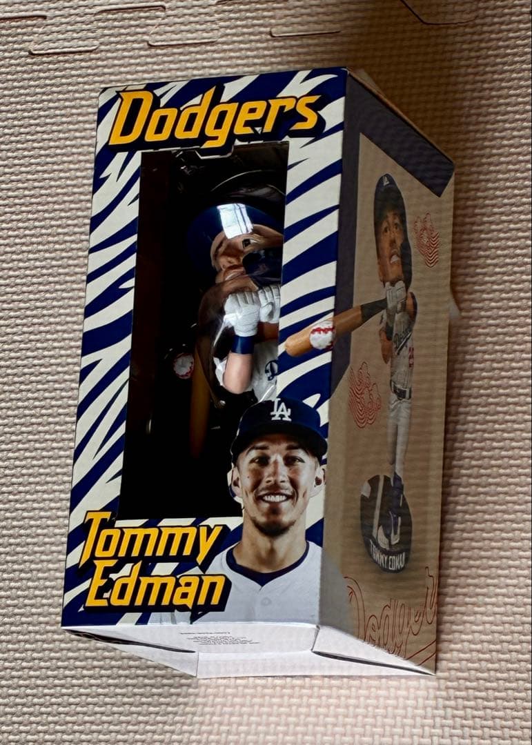 ２０２５／６／２の球場配布品　トミー・エドマン　ボブルヘッド　ドジャース　非売品