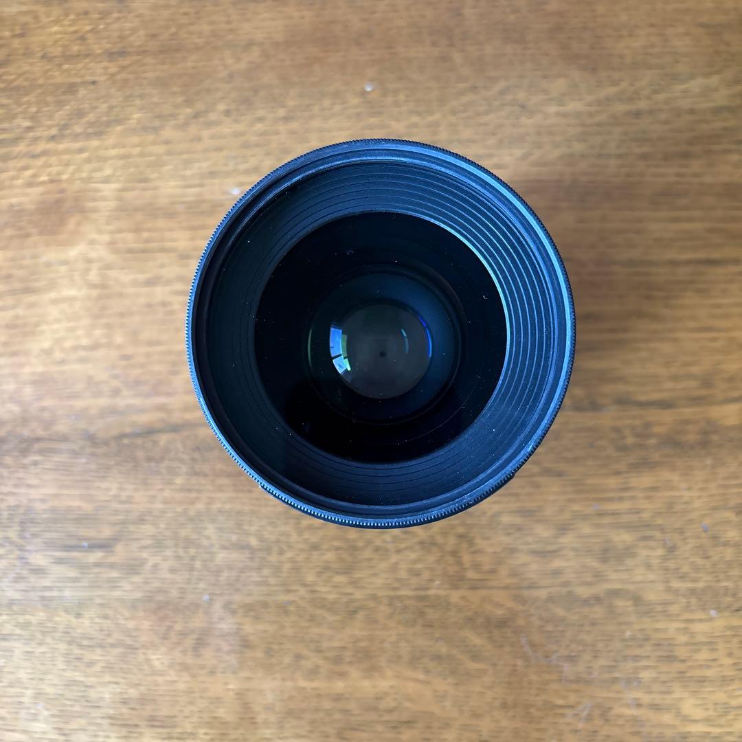 SAMYANG 35mm f/1.4 レンズ