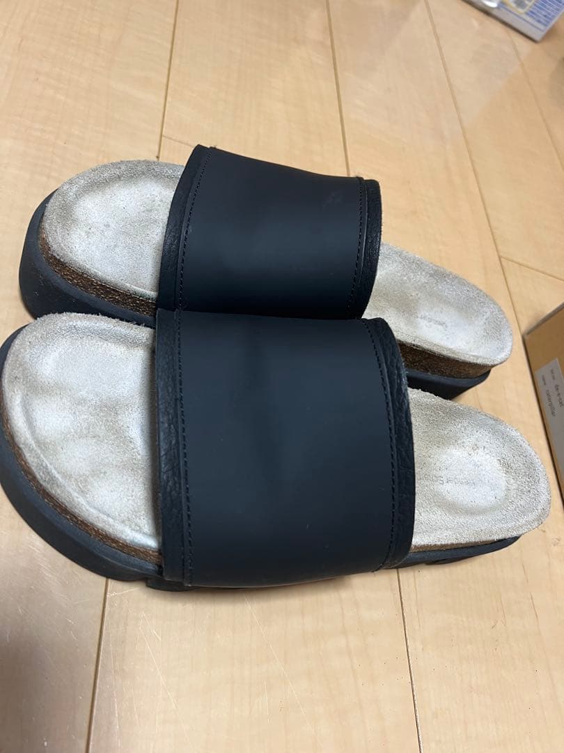 エンダースキーマ　henderscheme caterpilla サイズ4