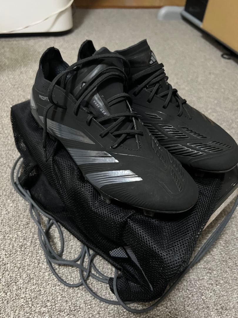 adidas Predator ブラック サッカーシューズ 25.0