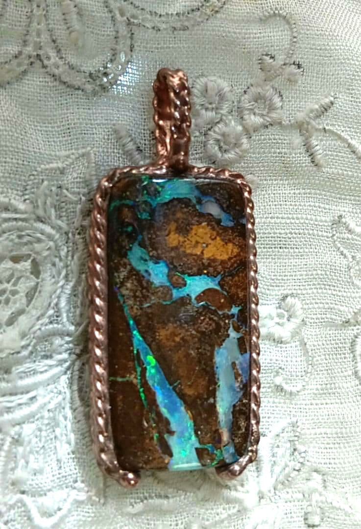 ❤22.5㌌〚ボルダーオパール〛✨✨