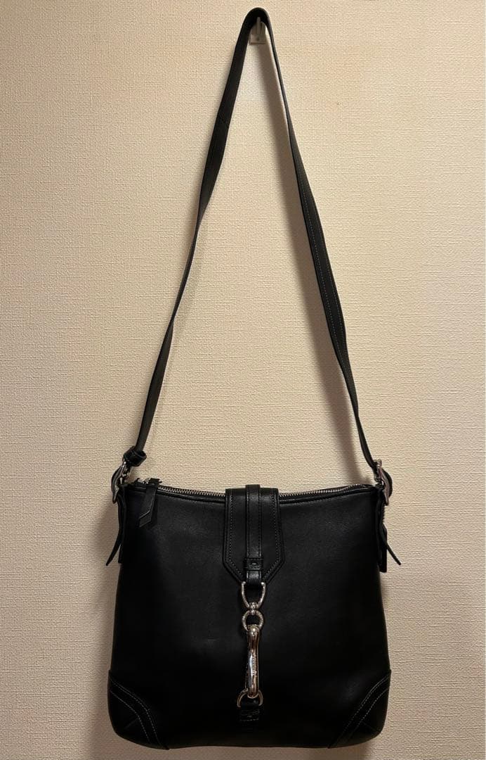 aiさん用　　　コーチ　美品　ブラックレザーショルダーバッグ