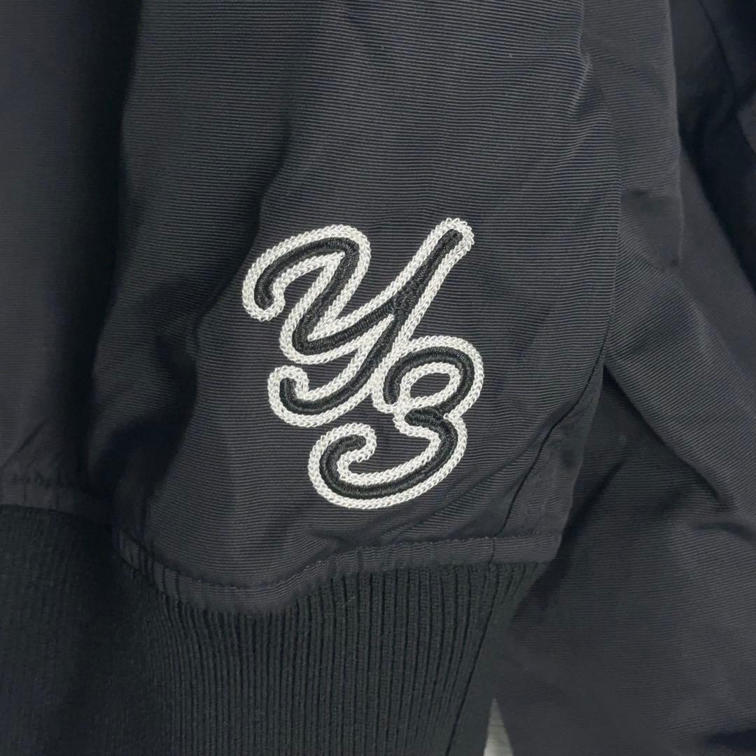 11742【美品・XLサイズ】Y-3 刺繍ロゴ 中綿入りジャケット　定番カラー黒