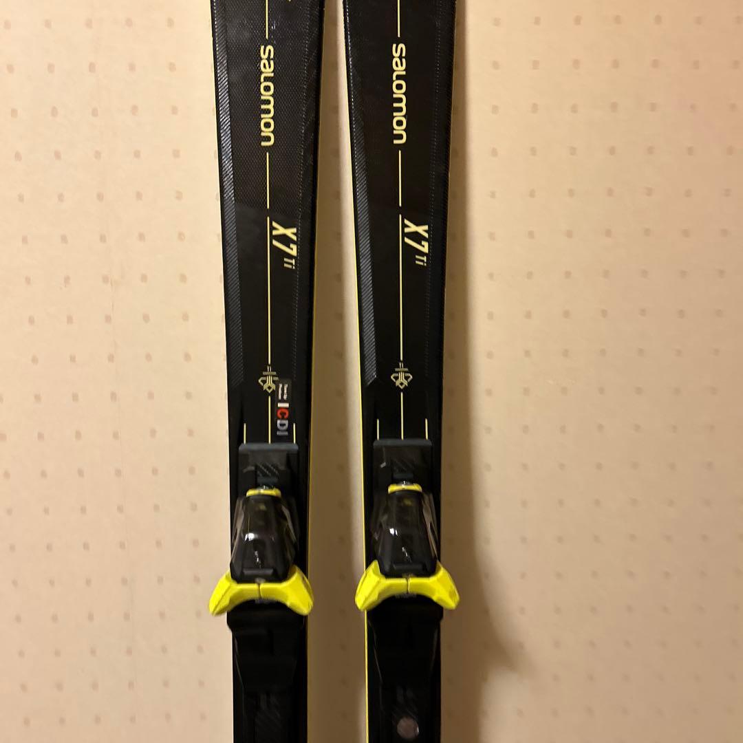 SALOMONサロモン　カービングスキー板