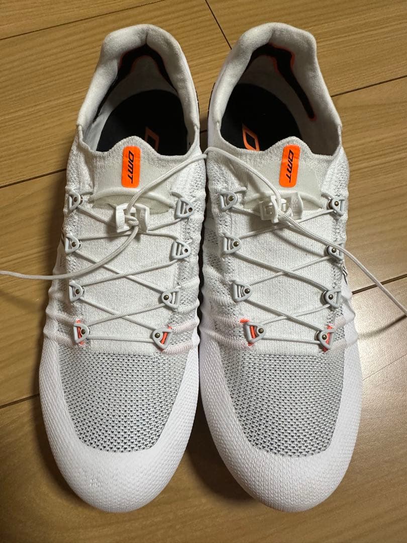 DMT Pogi's NFC ホワイト ビンディングシューズ