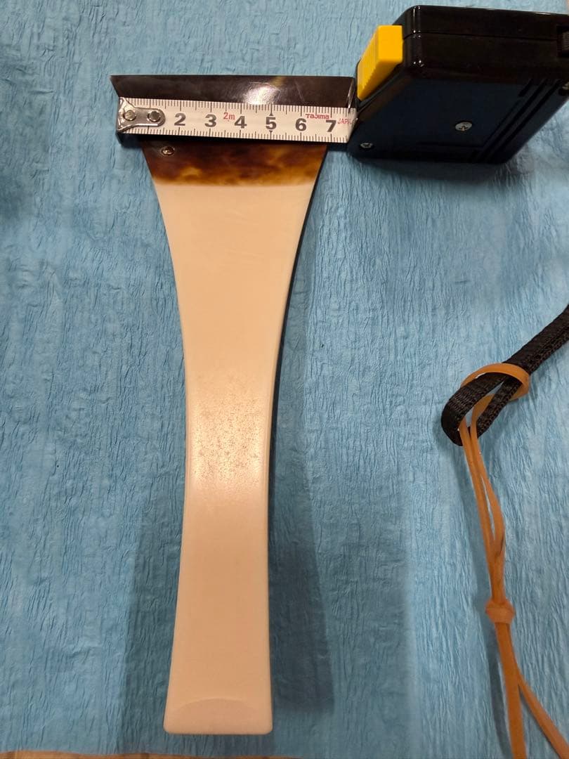 ケース付き　三味線本体 白/紫 バチ付き