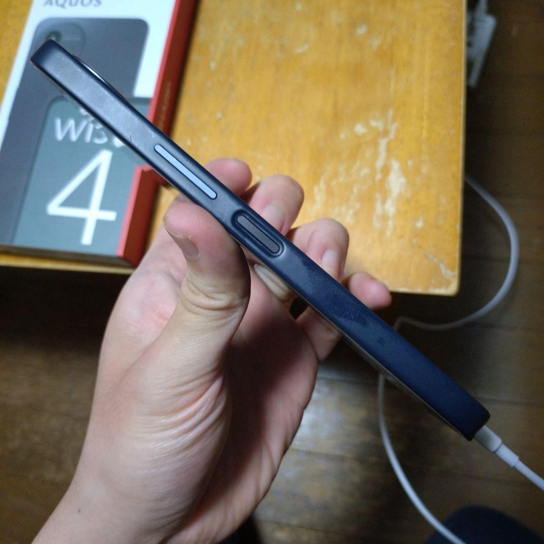 【美品・おまけ付き】AQUOS wish4ブラック 本体