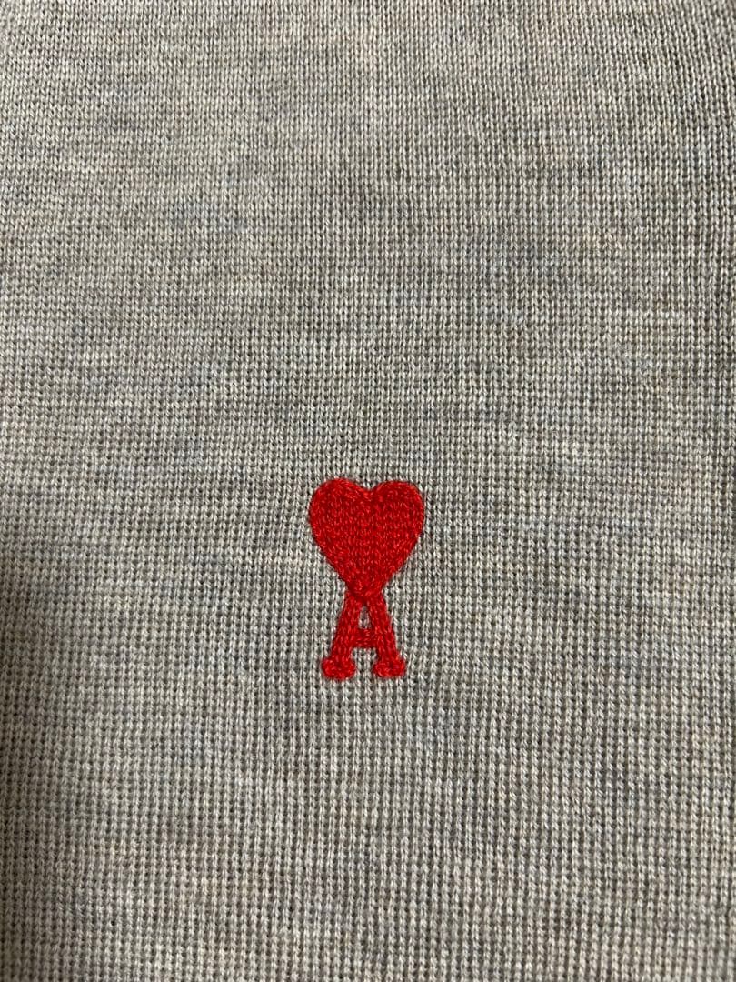 【値下げ】AMI PARIS アミパリス　カーディガン