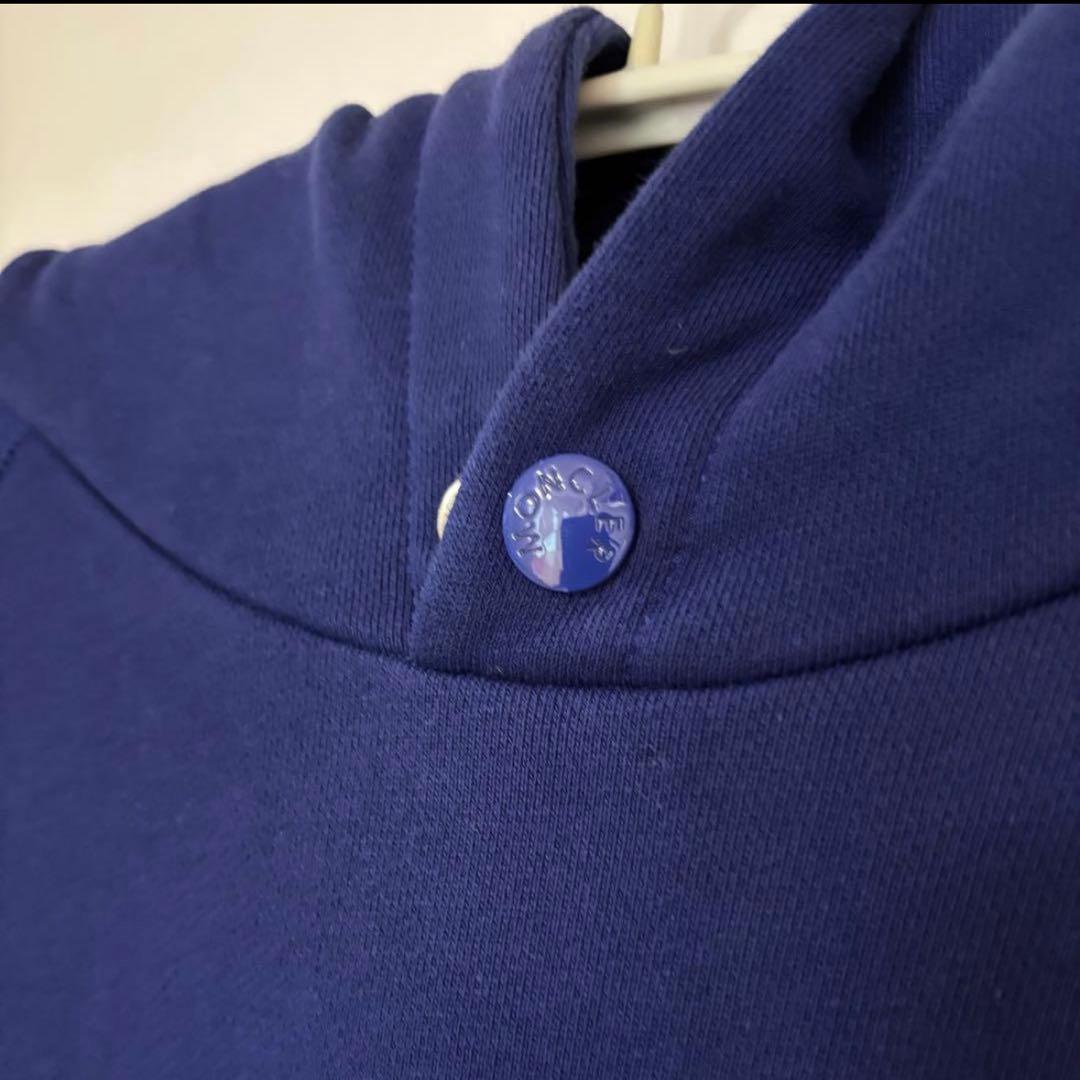 ままと様『MONCLER モンクレール』フード付き　パーカー　スウェット　ダウン