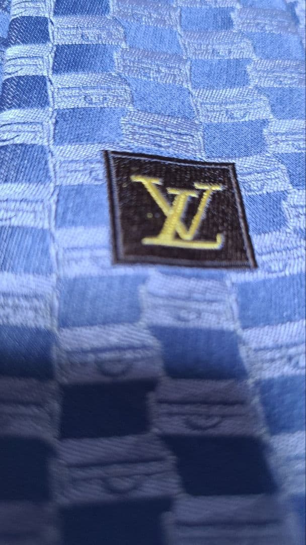 [美品]LOUIS VUITTON ブルー チェック柄 ネクタイ 箱付き