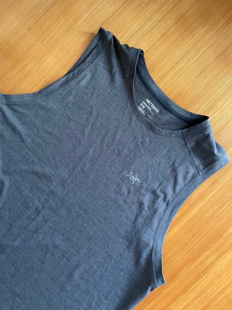 【最終値下げ】アークテリクス コーマック タンクトップ メンズ M