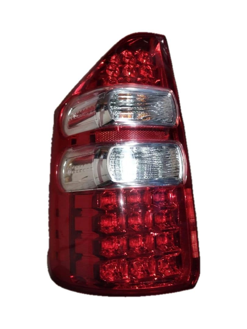 トヨタ ノア(ZRR70G)用 純正テールランプ 左右セット