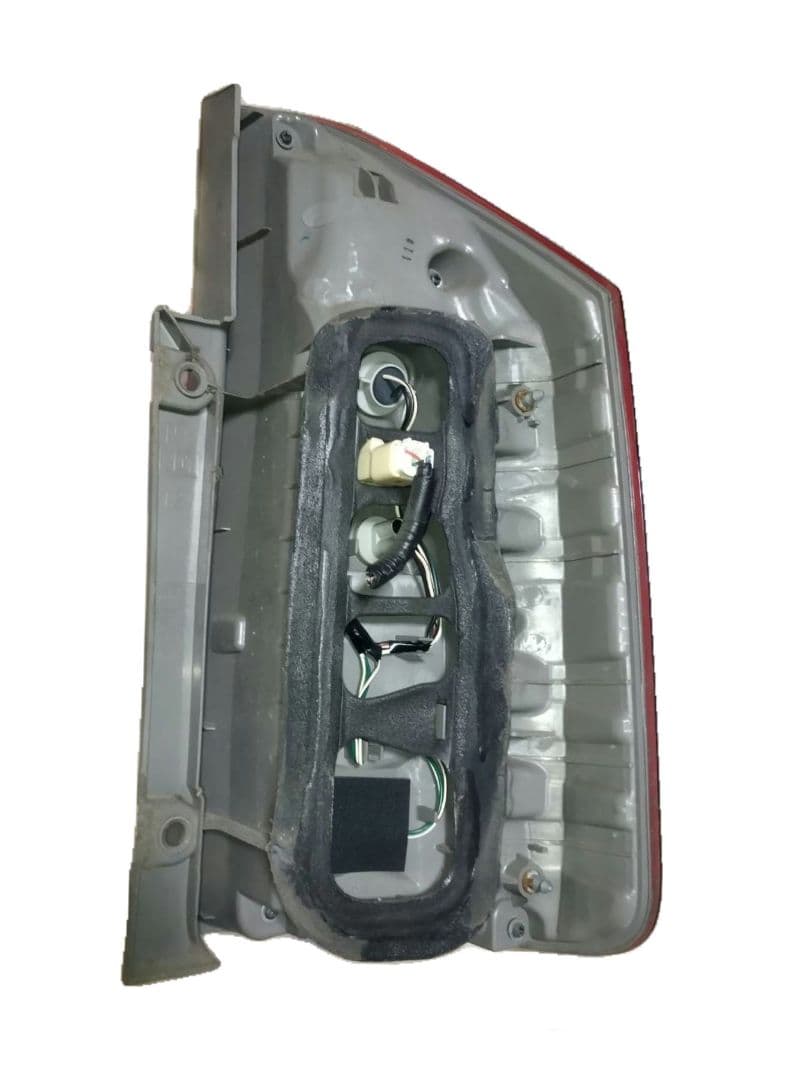 トヨタ ノア(ZRR70G)用 純正テールランプ 左右セット