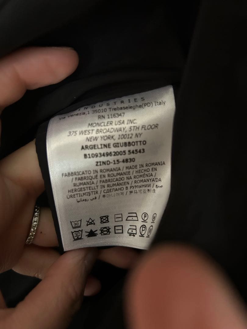 MONCLER ブラック トレンチコート