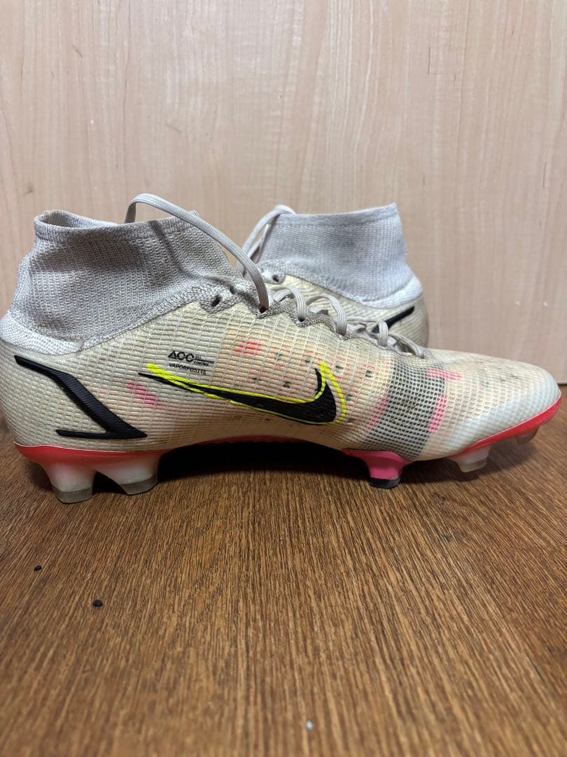 ナイキマーキュリアルハイカットFG