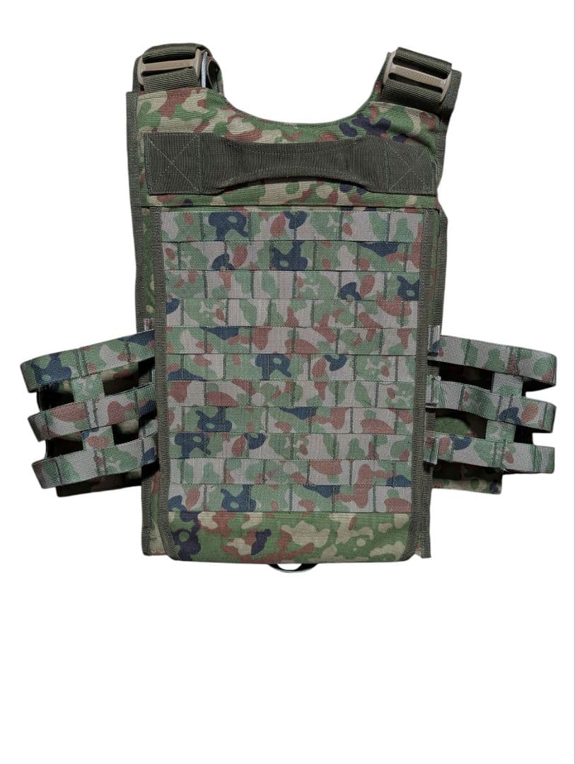 陸自 18式防弾ベスト プレキャリ　プレートキャリア　陸上自衛隊迷彩　3型