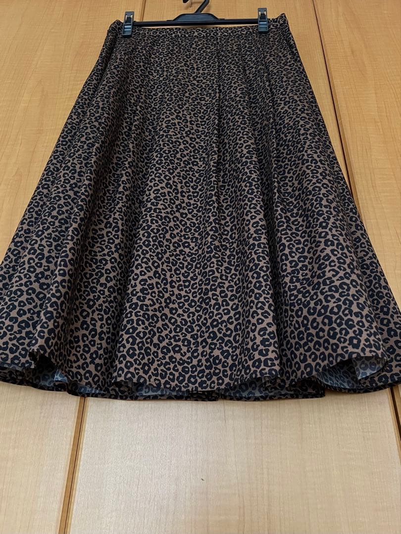 【新品、タグ付】マッキントッシュロンドン　スカート46【L】　定価41,800円