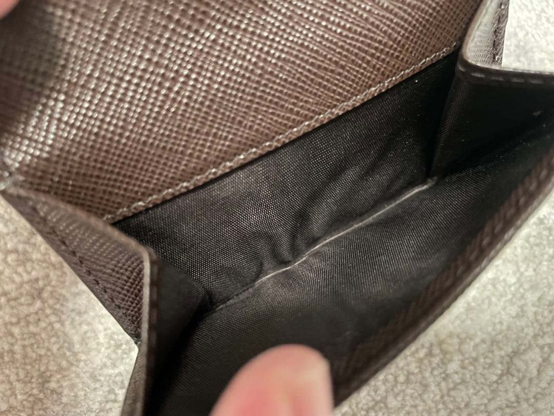 未使用　PRADA 三つ折り　ミニ　財布　2MH042 ダークブラウン