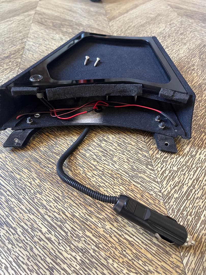 プリウスα M’z SPEEDセンタートレイ 5人乗り エムズスピードZVW40