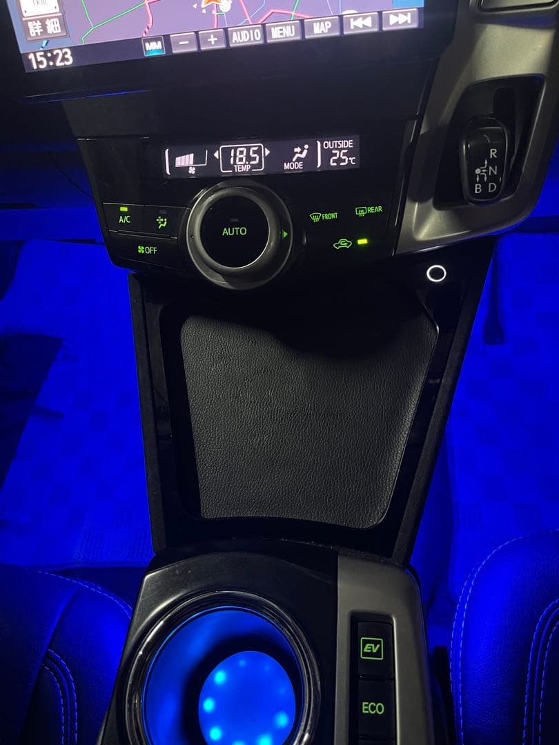 プリウスα M’z SPEEDセンタートレイ 5人乗り エムズスピードZVW40