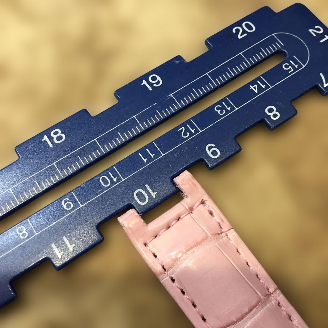 カルティエ　カーフ型押しバンド　18ミリ　(A194)