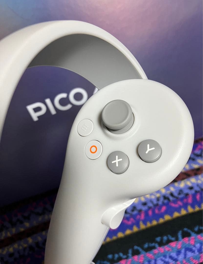 【 PICO4 128GB 】VRHMD　フルセット +社外アクセサリー数点