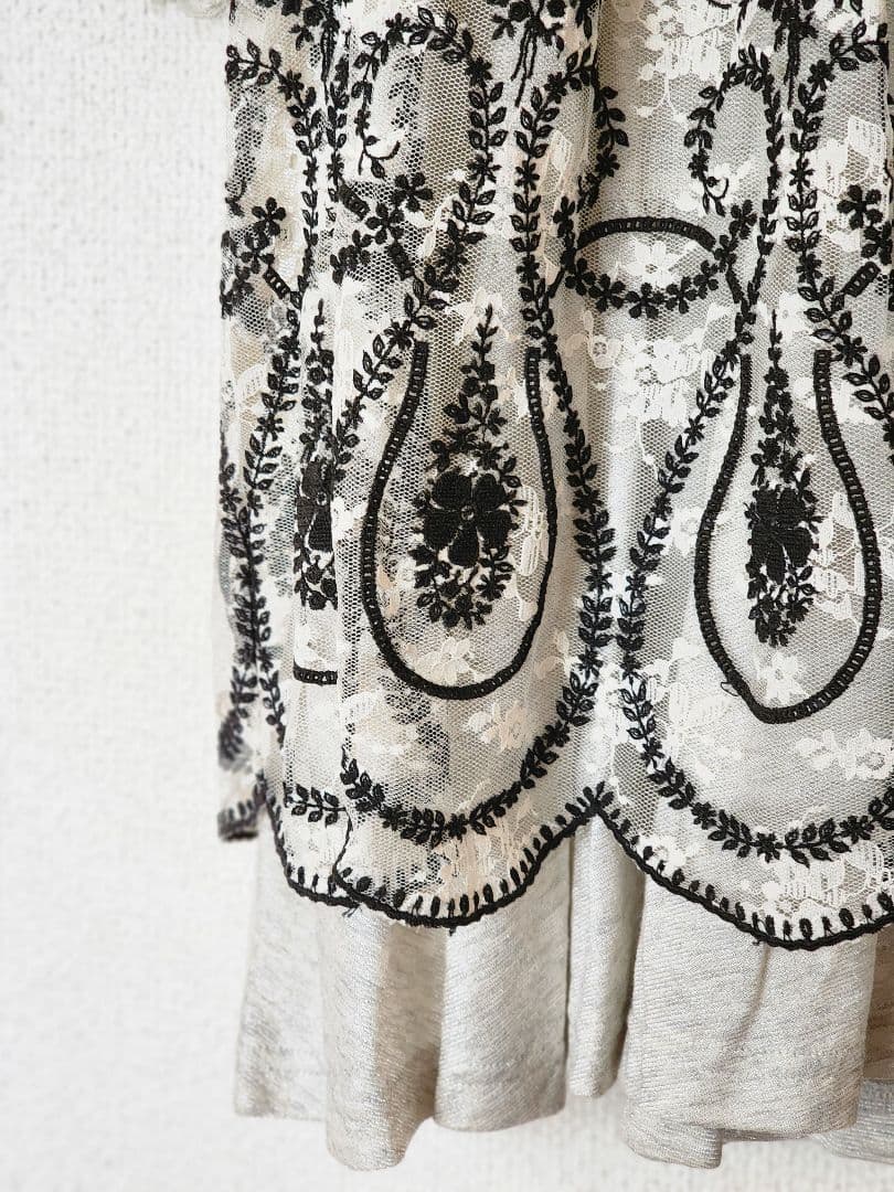 【お値下げ/美品】インポートロッサ 刺繍レースベスト&カットソー