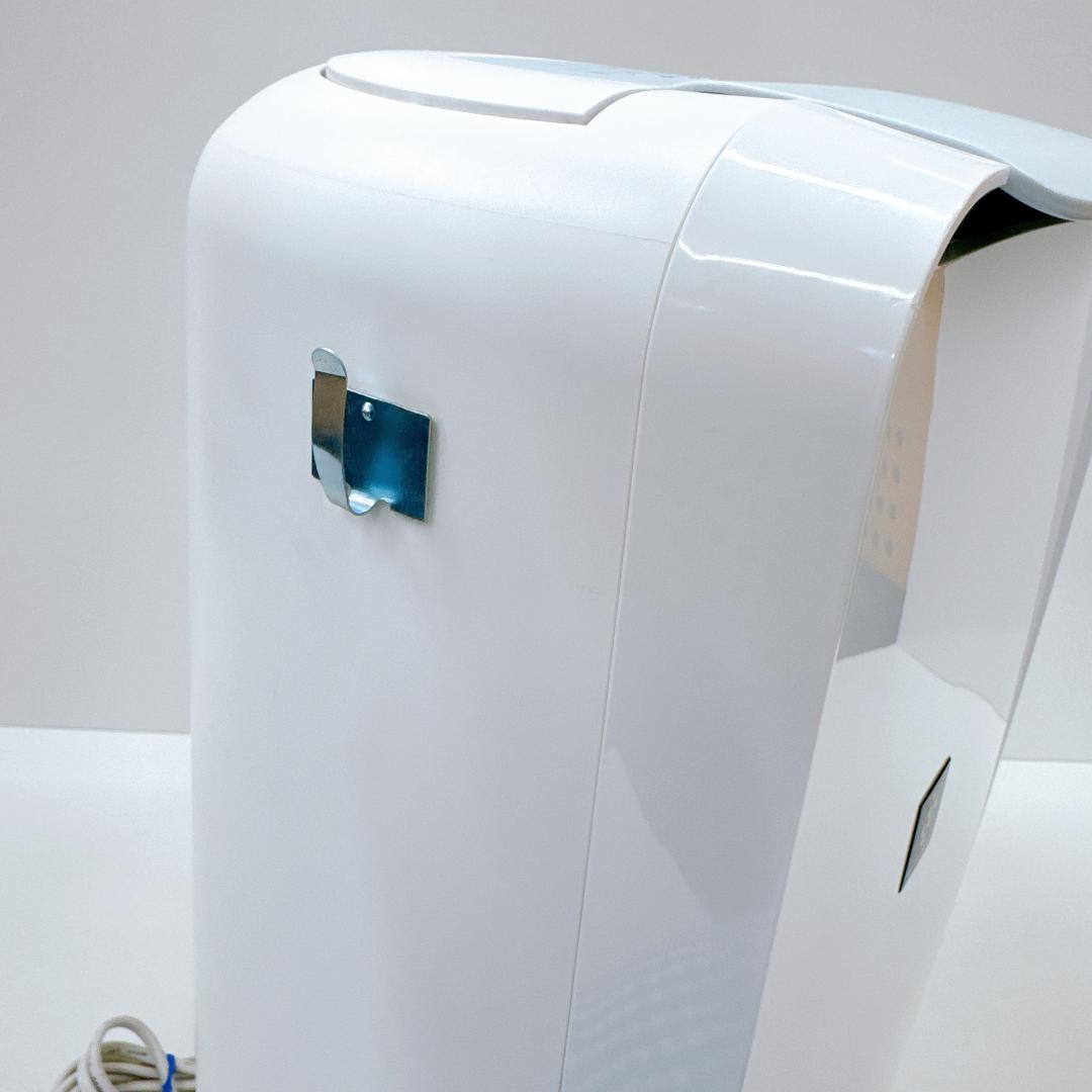 【美品】SHARP　CV-L71-W プラズマクラスター　衣類乾燥除湿機