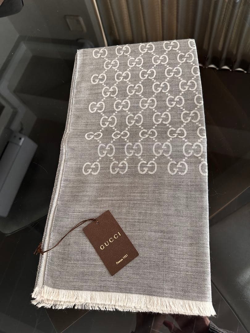 GUCCI・ マフラー