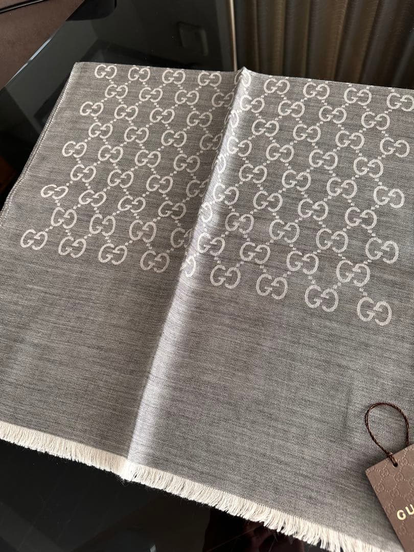 GUCCI・ マフラー