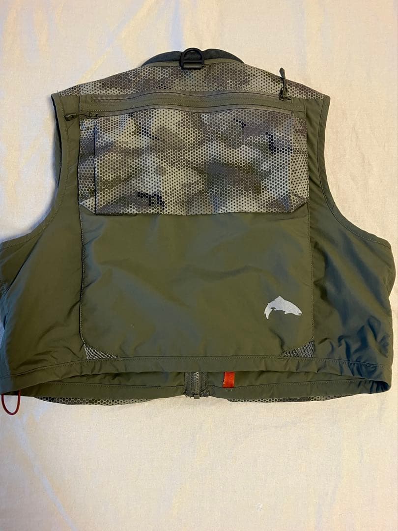 SIMMS ガイドベスト　サイズUS-M HEX FLO CAMO LODEN