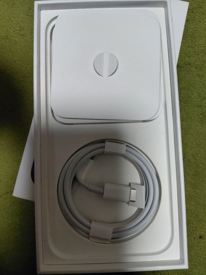 o*e様 Apple iPhone 13