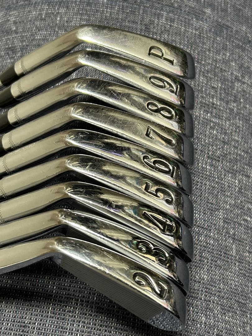 Titleist 681 アイアンセット　2〜9番、P 9本