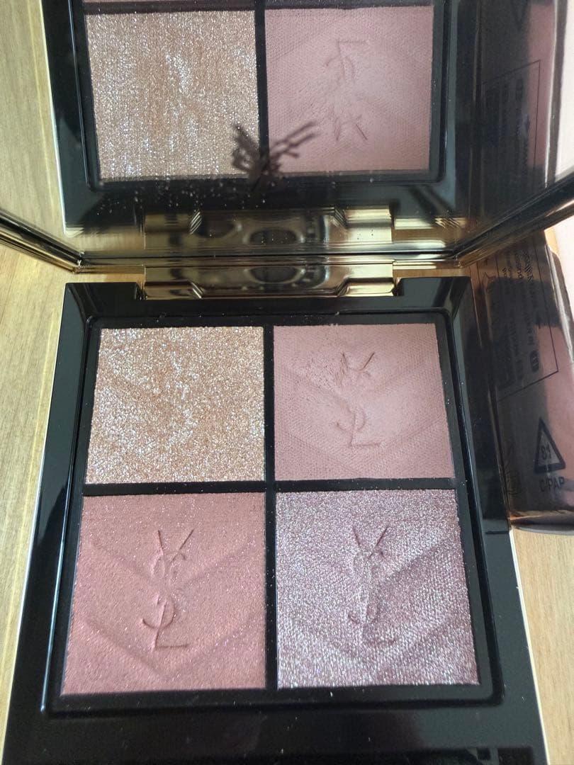 YSLクチュール ミニ クラッチ 〈コレクター〉 〈限定色〉 No.126