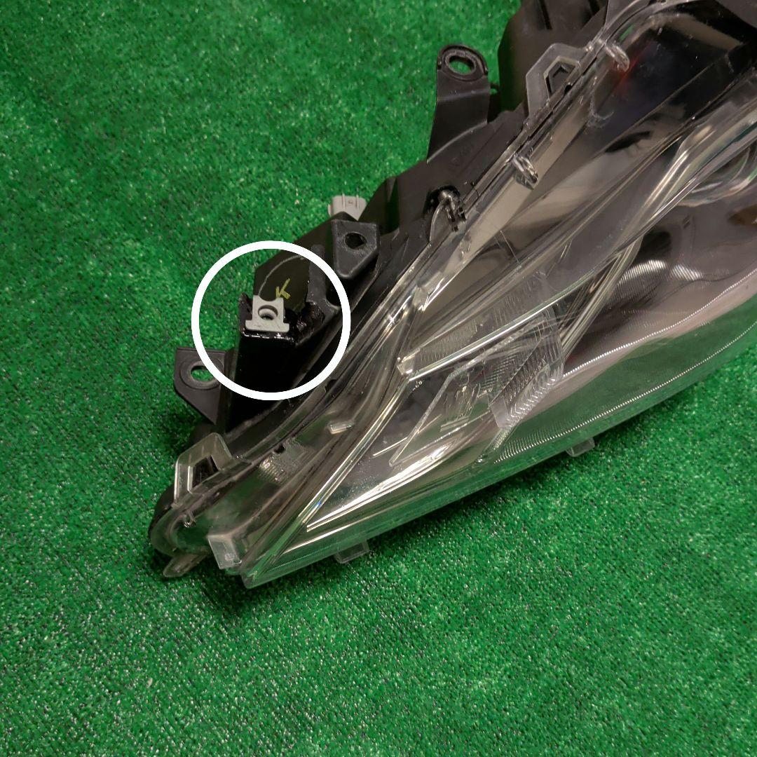 TOYOTA クラウン 左ヘッドライトユニット