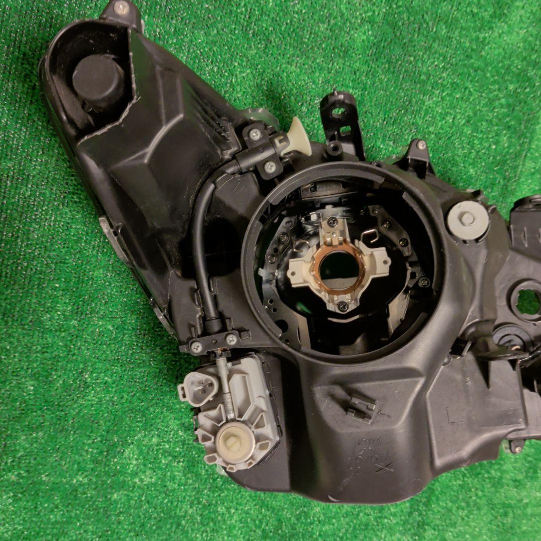 TOYOTA クラウン 左ヘッドライトユニット