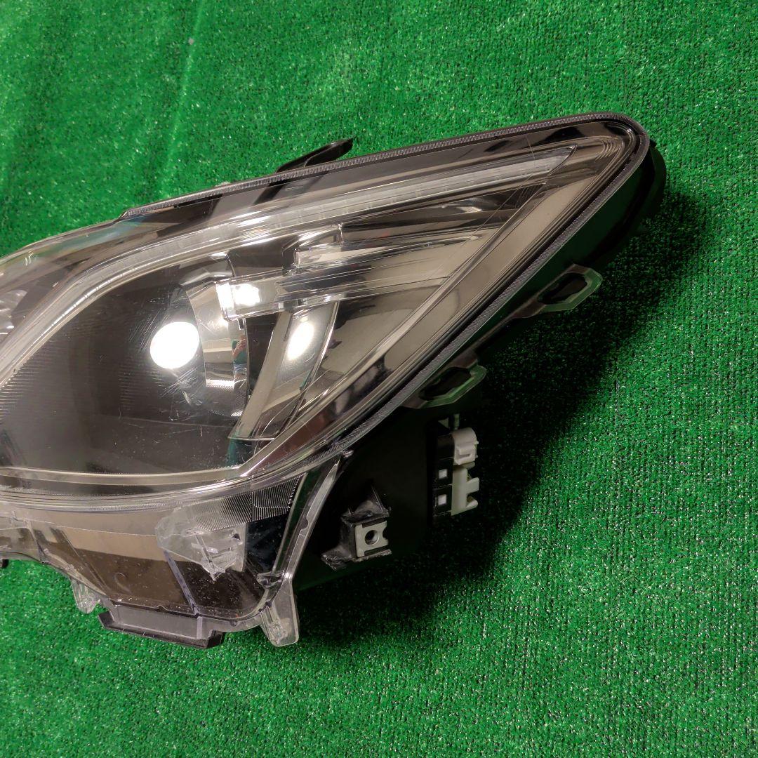 TOYOTA クラウン 左ヘッドライトユニット