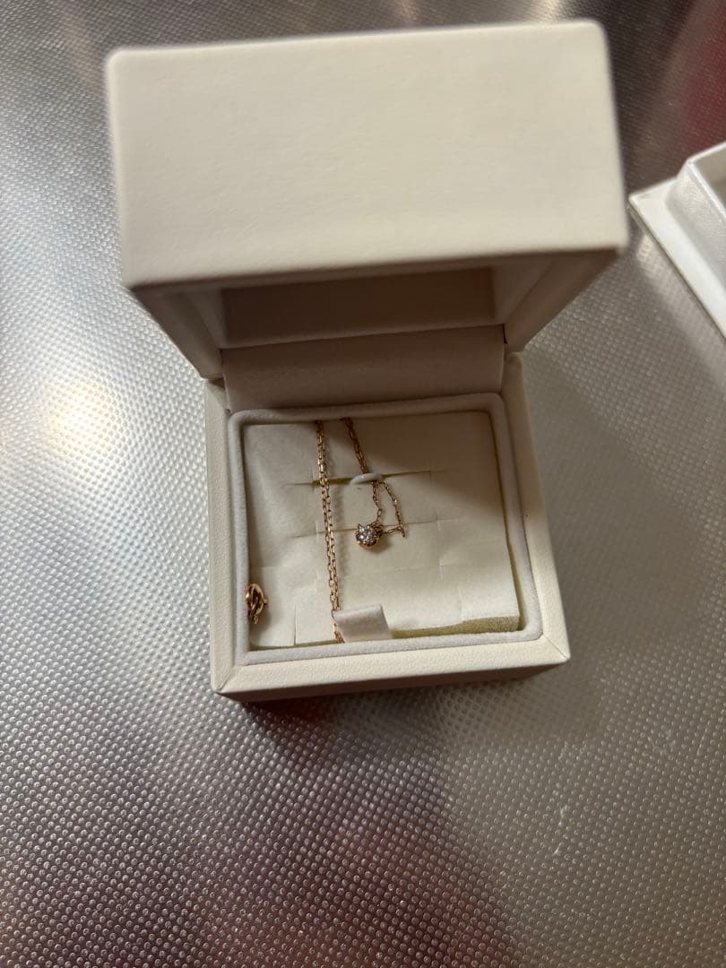 4℃ネックレス　ピンクゴールド