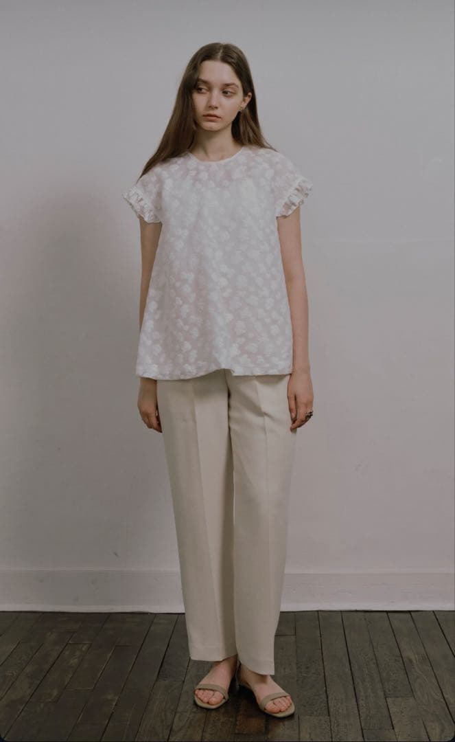 ohga FLEUR ブラウス 半袖 ホワイト 新品未使用