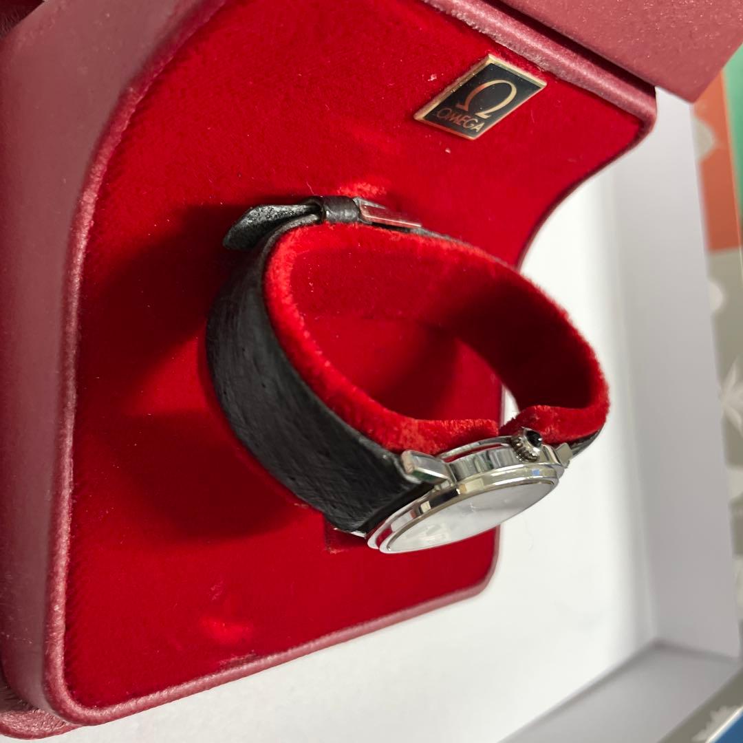 OMEGA アナログ手巻き時計 シルバー/ブラック