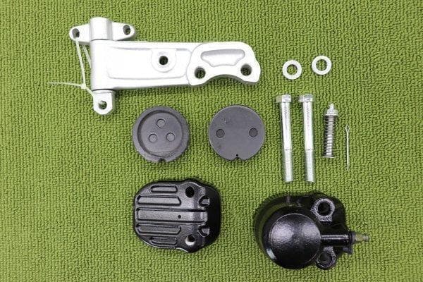 BC1社外新品 CB550F CB500 ブレーキキャリパーセット フロント