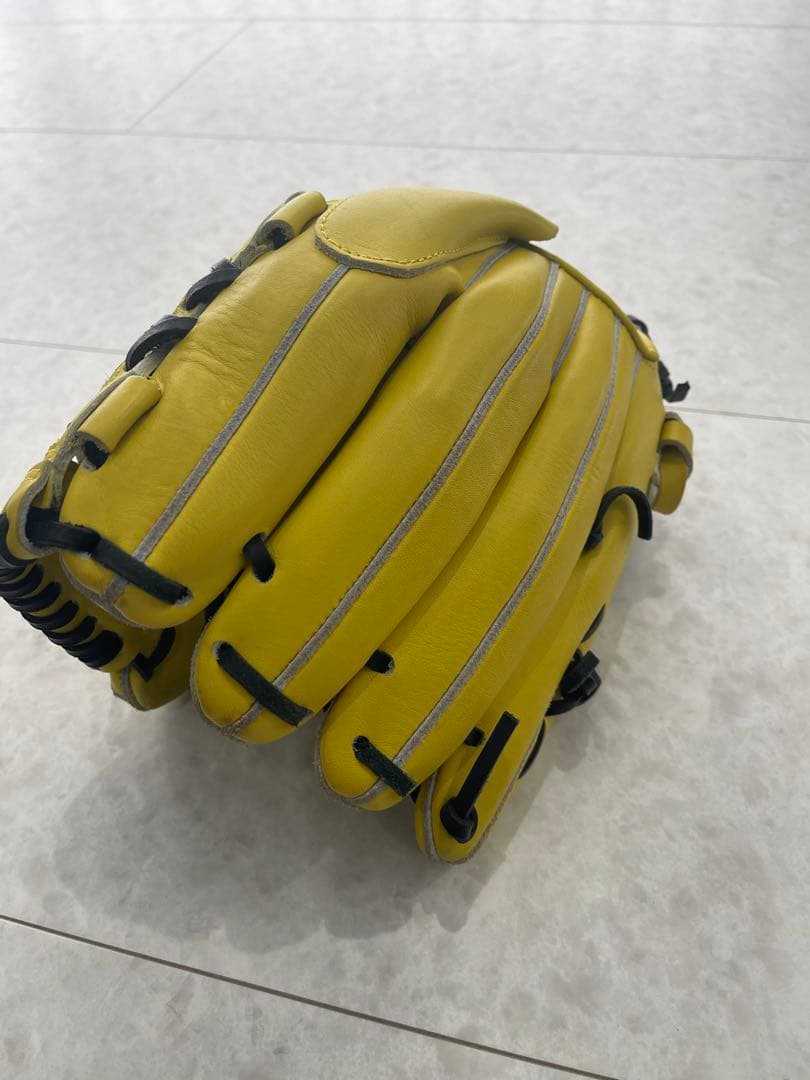 野球　グローブ　投手用　ハイゴールド