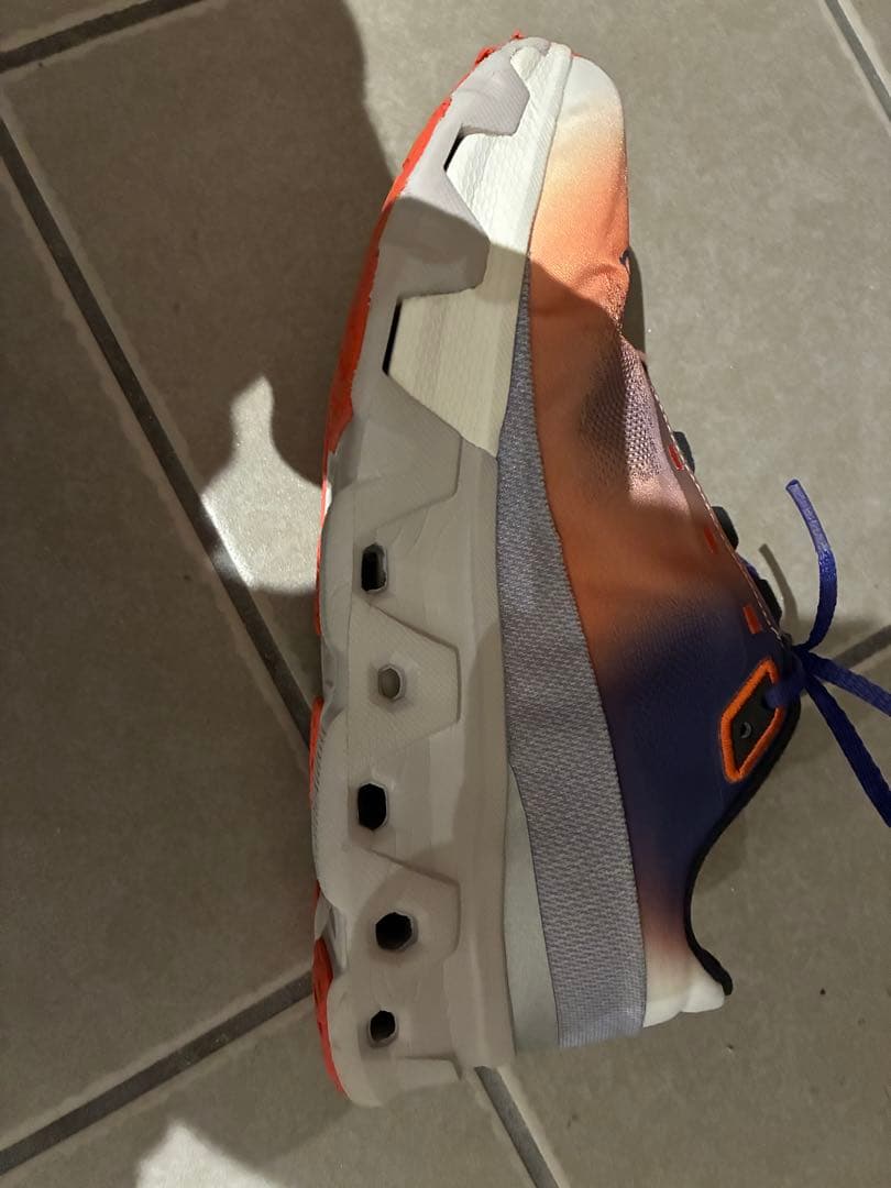 On Cloudmonster Hyperオンクラウドモンスターハイパー