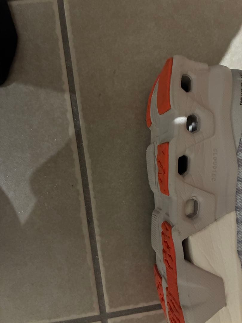 On Cloudmonster Hyperオンクラウドモンスターハイパー