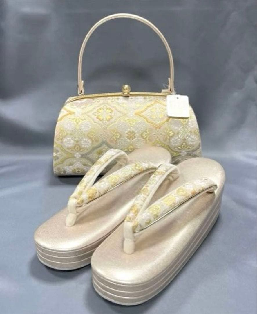 草履バックセット礼装用A西陣帯地使用　厚底草履24cm ソフト鼻緒裏　彩ブラン