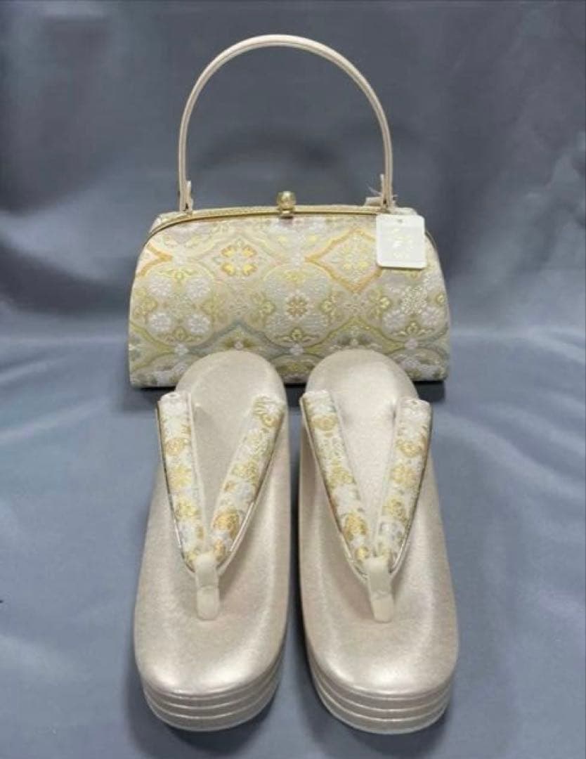 草履バックセット礼装用A西陣帯地使用　厚底草履24cm ソフト鼻緒裏　彩ブラン