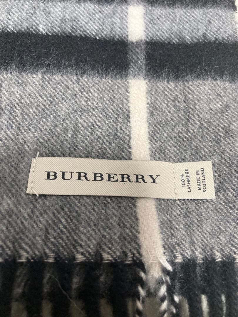 BURBERRY バーバリー スコットランド製 カシミヤ100