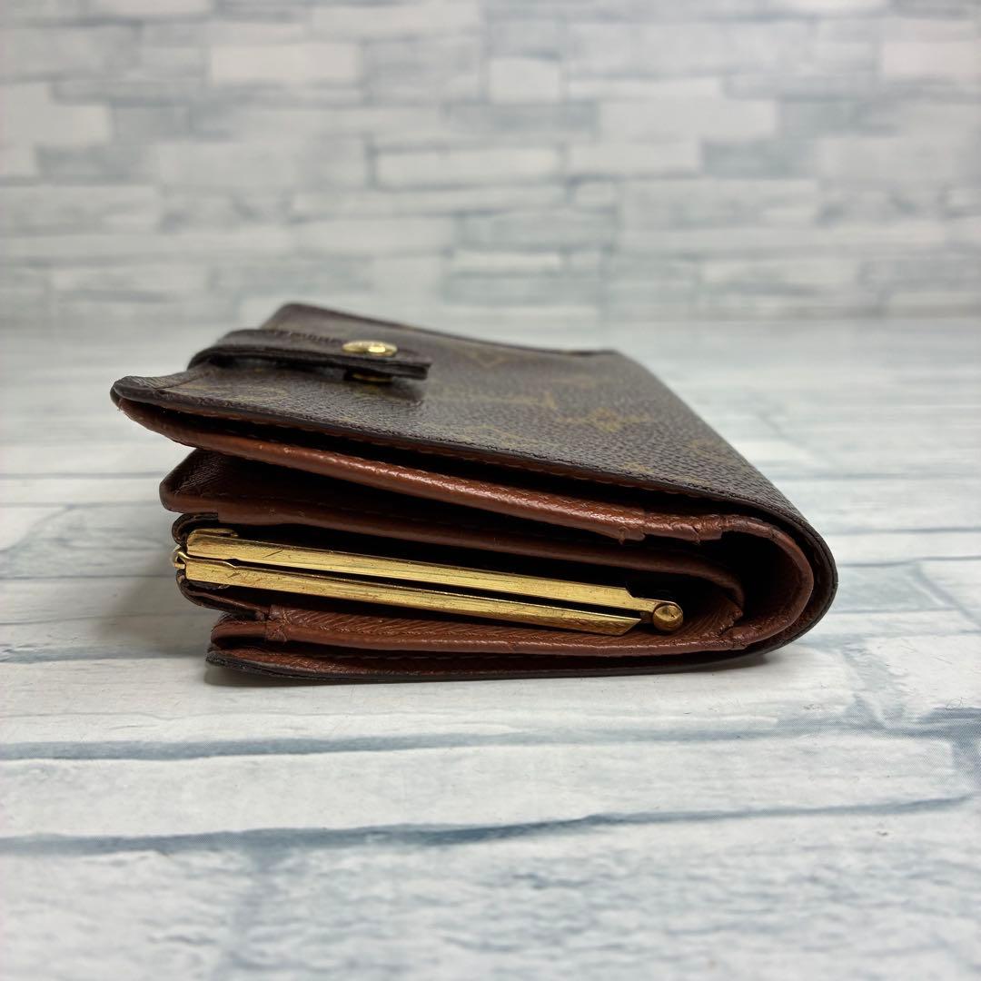 極美品　50 LOUIS VUITTON モノグラム がま口　二つ折り財布　e4
