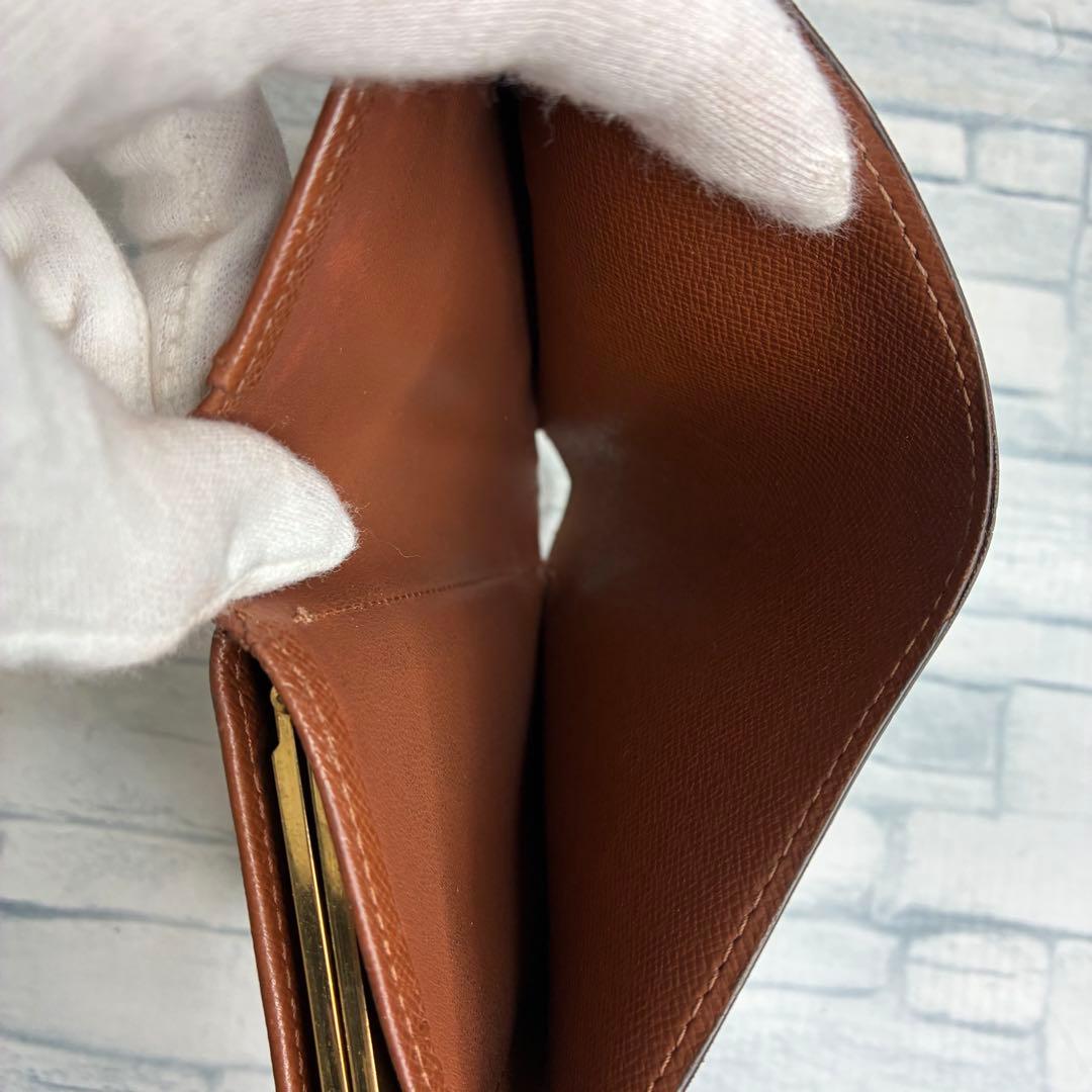 極美品　50 LOUIS VUITTON モノグラム がま口　二つ折り財布　e4