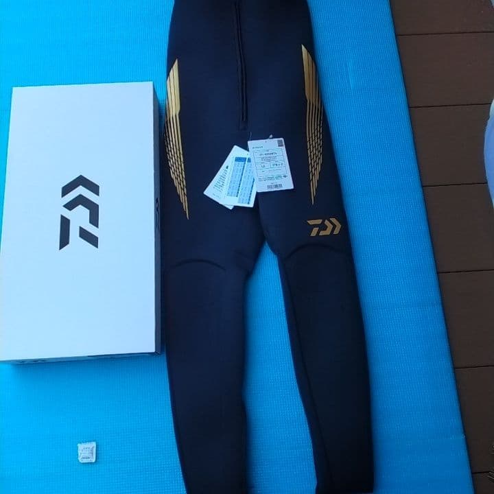 DT-4002Ｗ25 2.5mm厚 ブラック　LA 新品未使用品KS